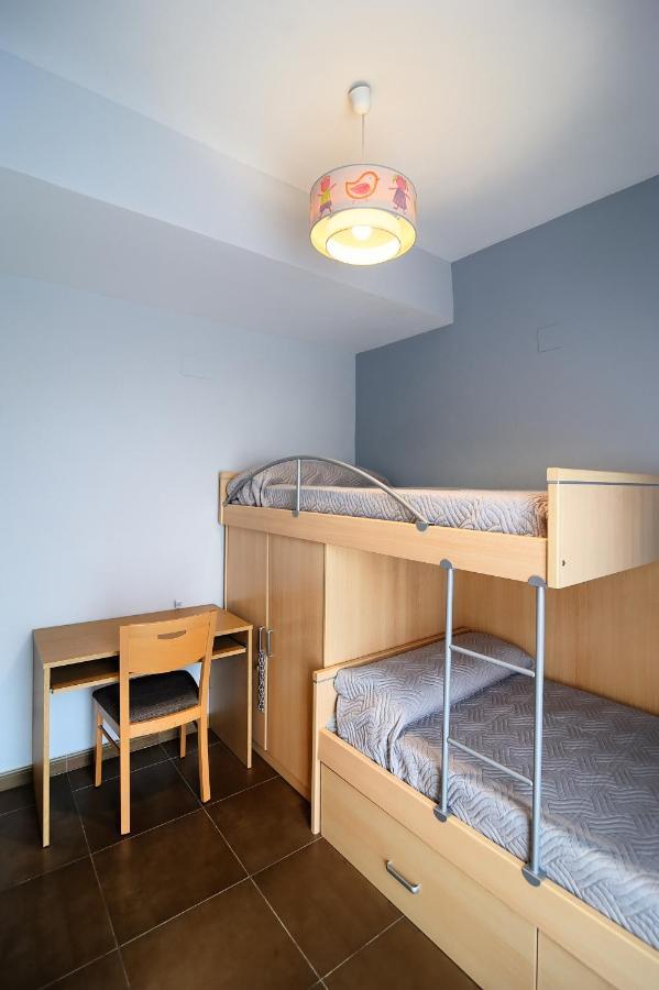 Apartamento Amplio. Vistas A La Playa Пусол Екстериор снимка