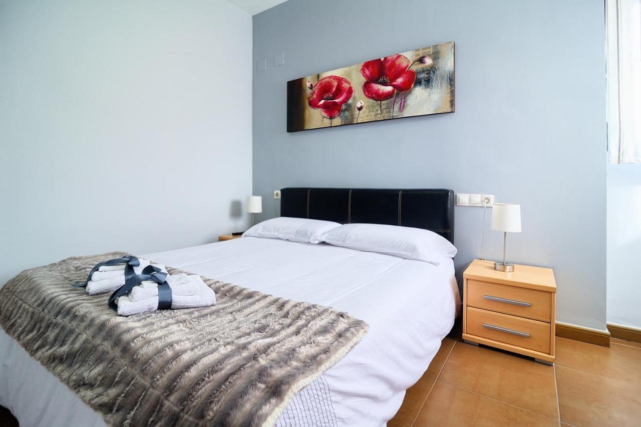 Apartamento Amplio. Vistas A La Playa Пусол Екстериор снимка